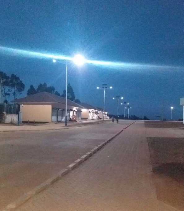 攀枝花市非洲科特迪瓦太阳能路灯工程